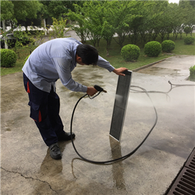 Kdenka{(dio)B(yng) VW(wng)ϴ